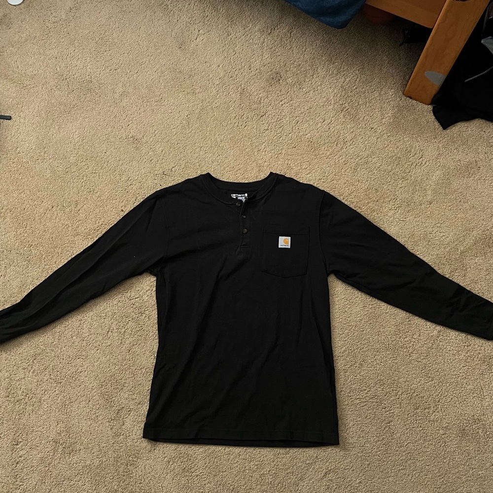 Carhartt Long sleeve loose fit men’s shirt size small